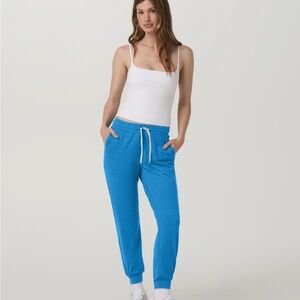 Vuori Limited Edition Regatta Blue Heather Women's Jogger Pants
